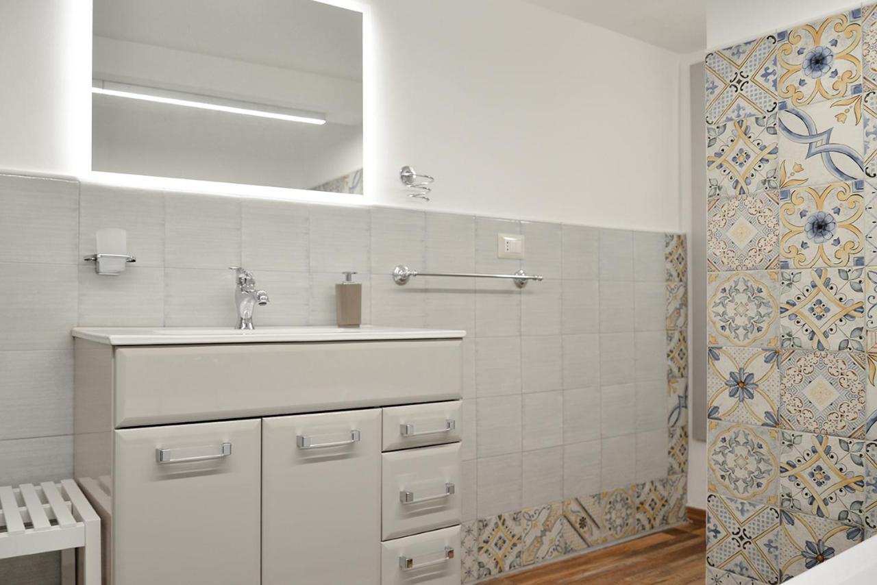 Filomena Suite Luxury Apartment Katanya Dış mekan fotoğraf