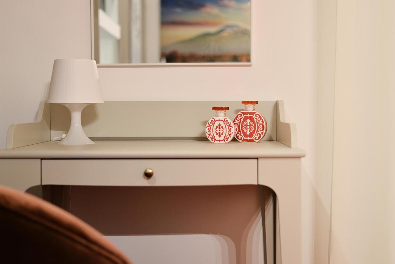 Filomena Suite Luxury Apartment Katanya Dış mekan fotoğraf